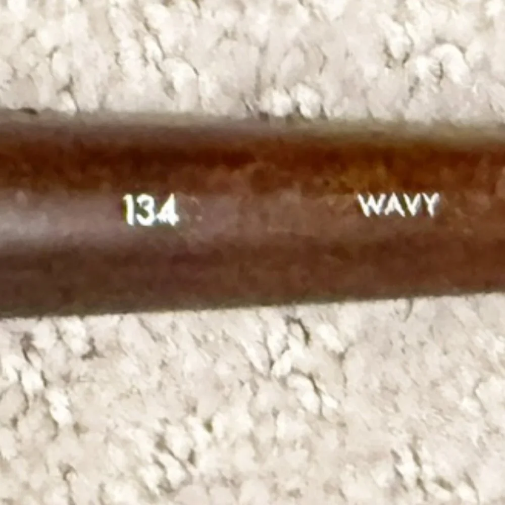 MakeUp Forever Large Powder Fan Brush 134 WAVY